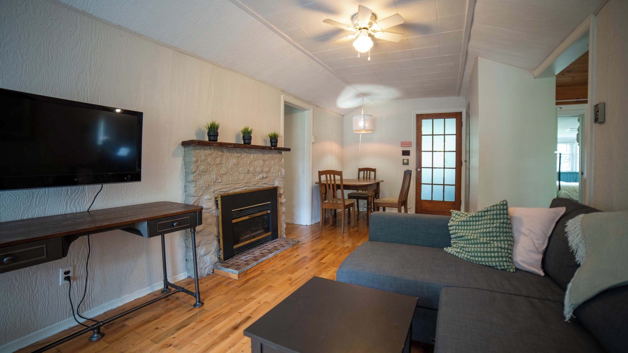 Photo of Livingroom in Tay Valley
