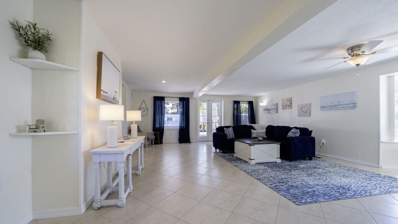 Photo of Bedroom in Alabama Grove Terrace