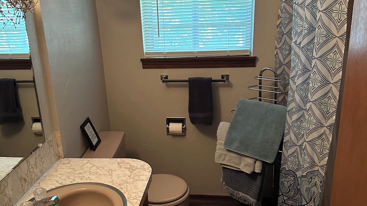 Photo of Bathroom in Eufaula