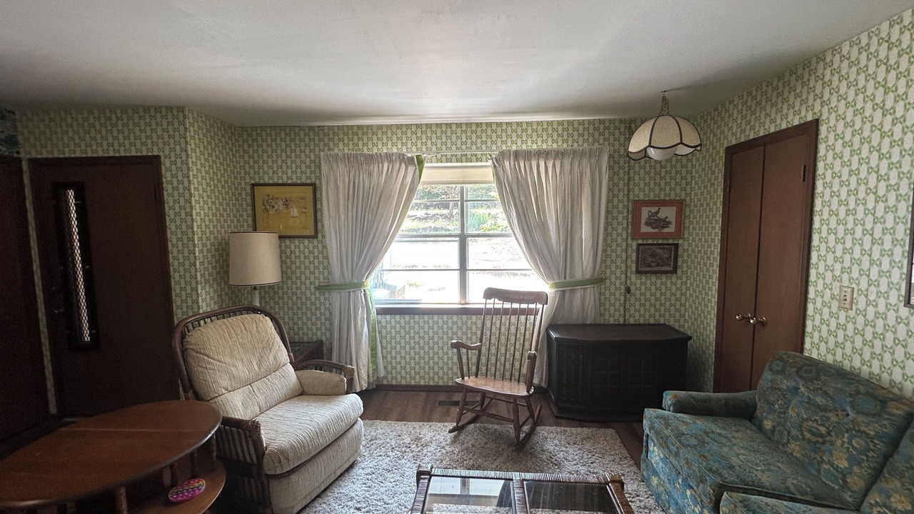 Photo of Livingroom in Eufaula