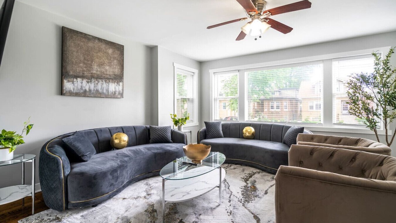 Photo of Livingroom in North Mayfair