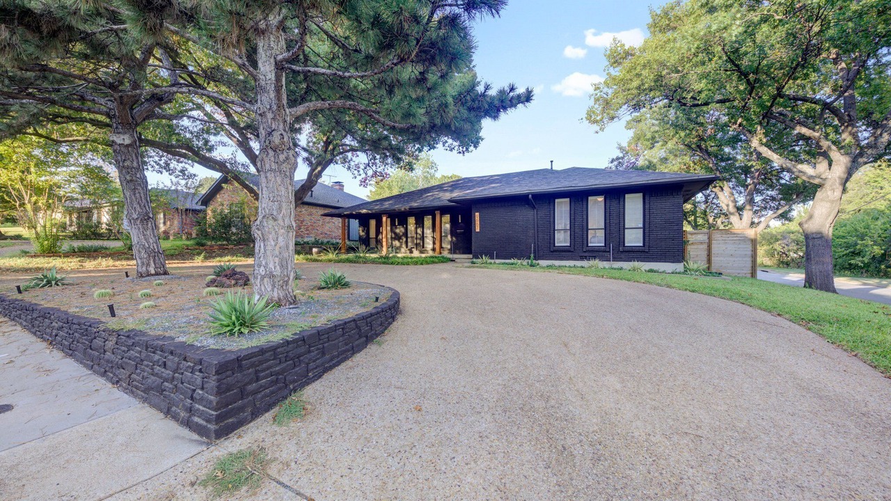 Photo of Outdoor in Lake Highlands