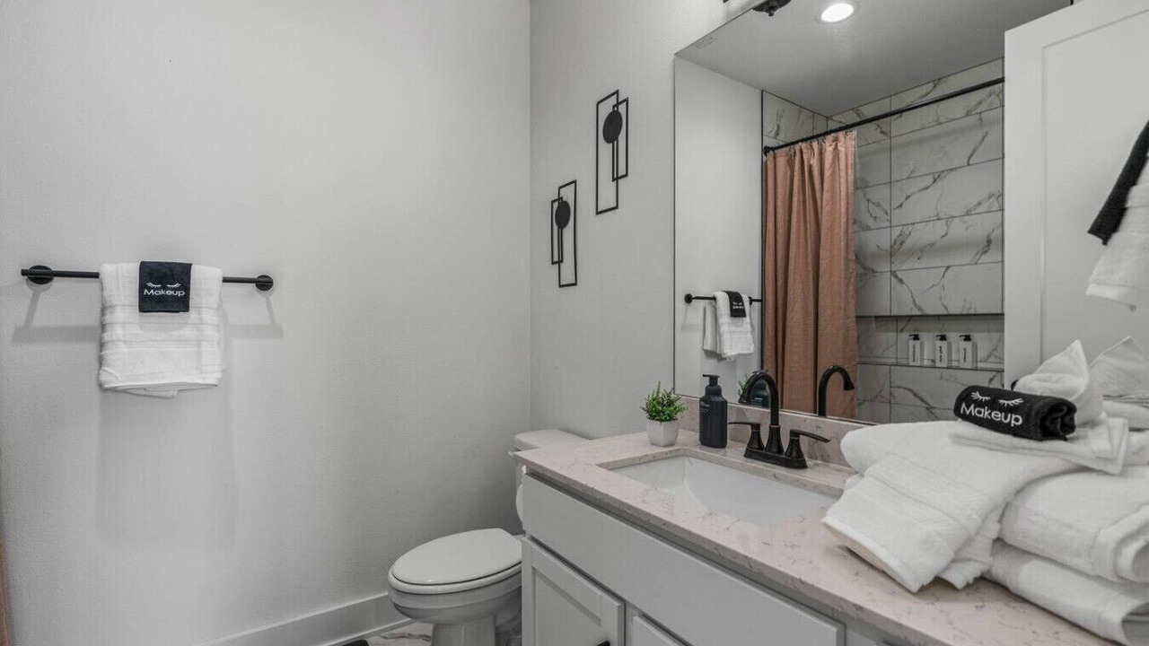 Photo of Bathroom in MLK