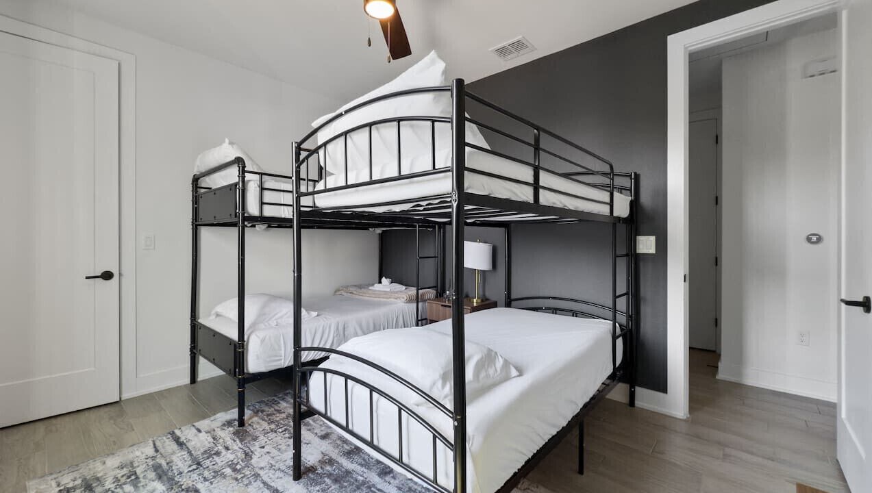 Photo of Bedroom in MLK