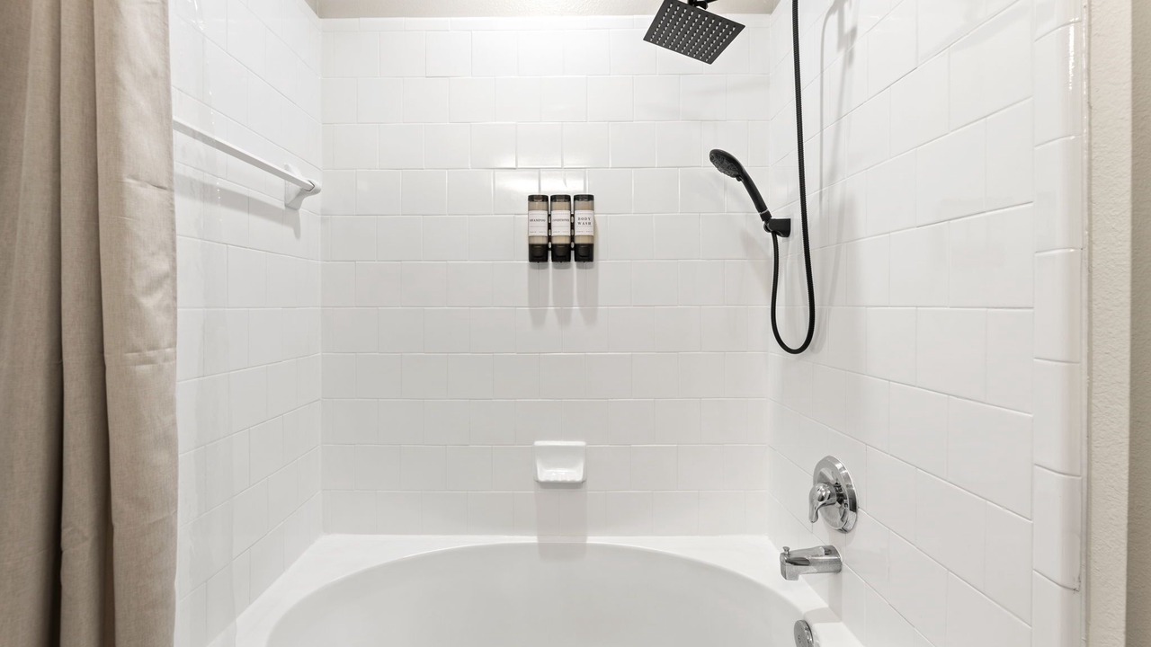 Photo of Bathroom in Deep Ellum