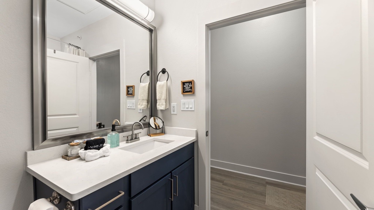 Photo of Bathroom in Deep Ellum