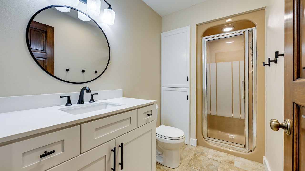 Photo of Bathroom in Mosinee