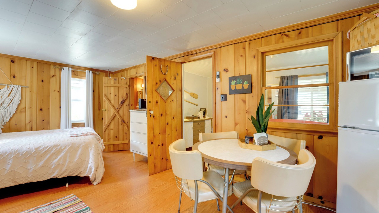 Photo of Bedroom in Port Austin