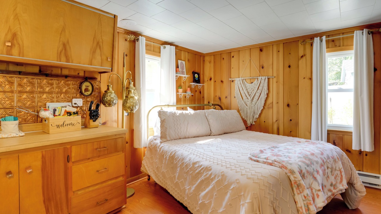 Photo of Bedroom in Port Austin
