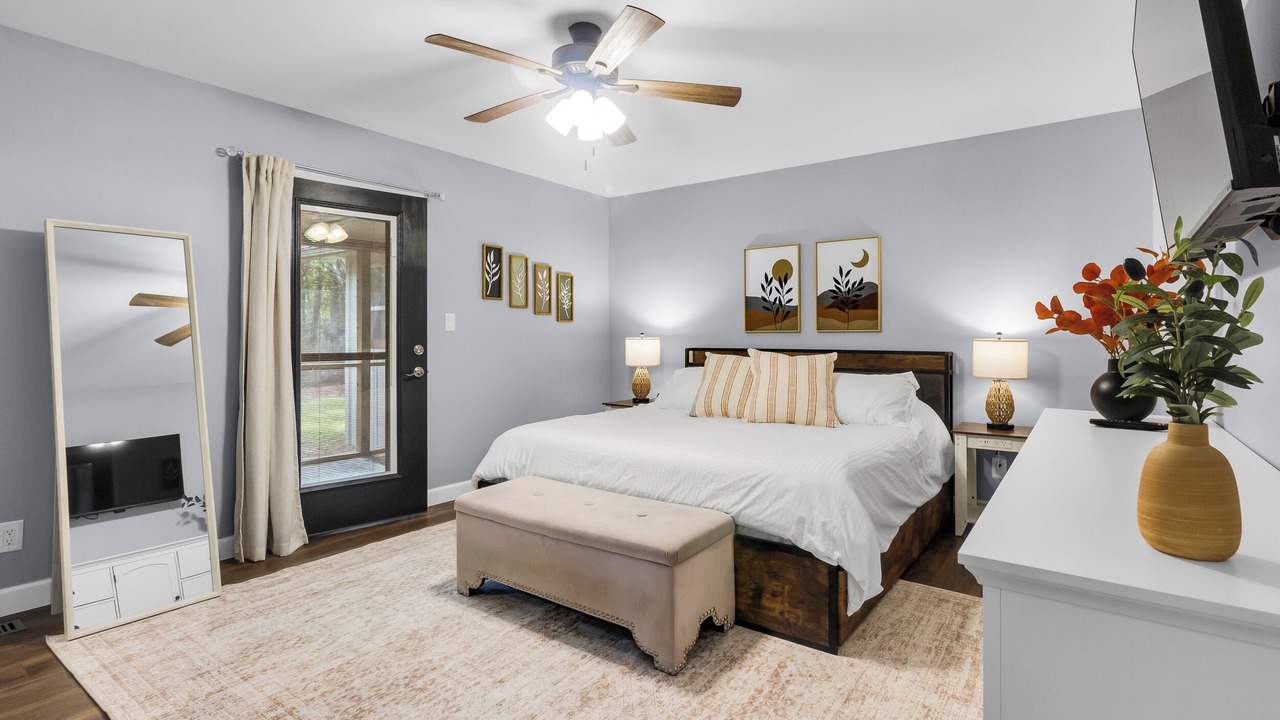 Photo of Bedroom in Morehead City