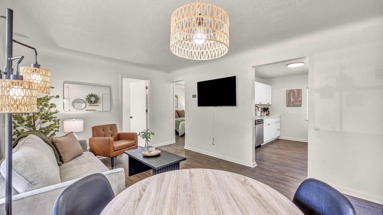 Photo of Livingroom in Berea