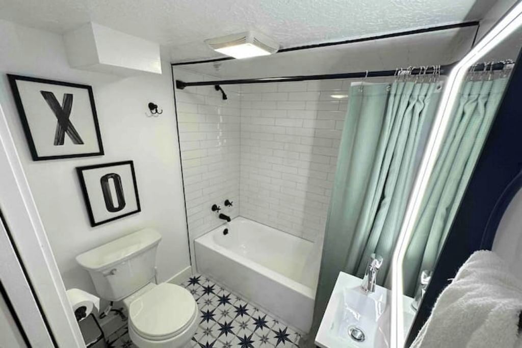 Photo of Bathroom in South Salt Lake