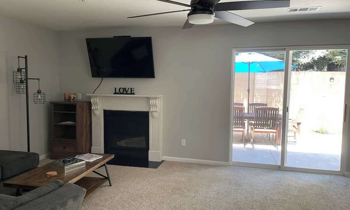 Photo of Livingroom in Modesto