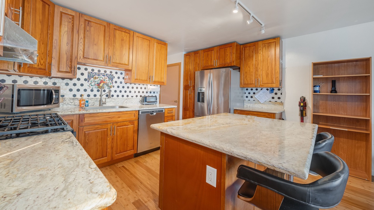 Photo of Kitchen in Ualapue