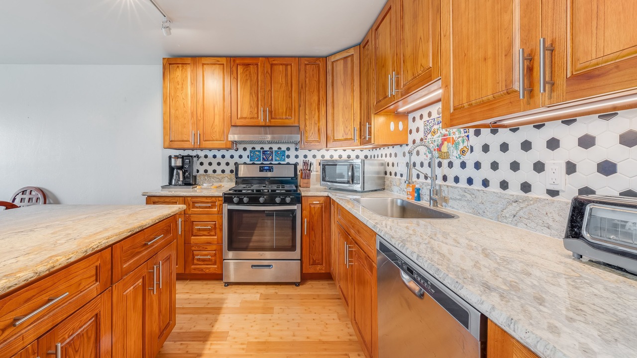 Photo of Kitchen in Ualapue