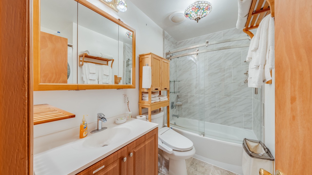 Photo of Bathroom in Ualapue