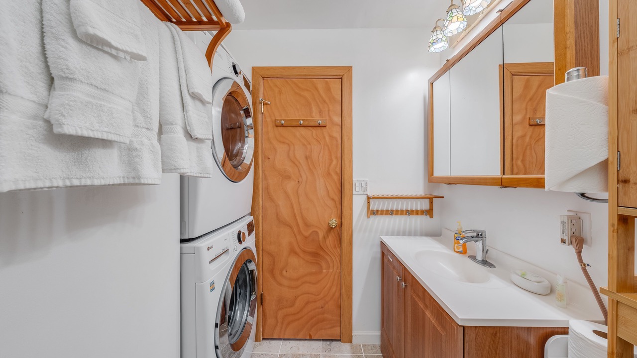 Photo of Bathroom in Ualapue