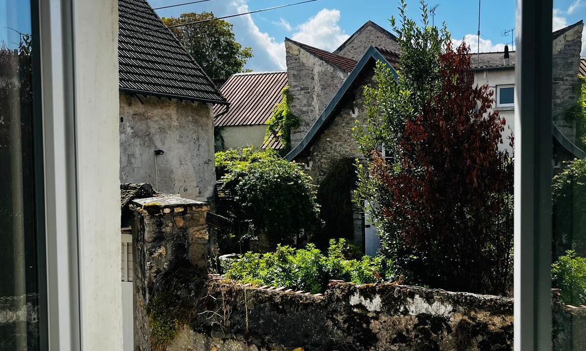 Photo of Others in Linas