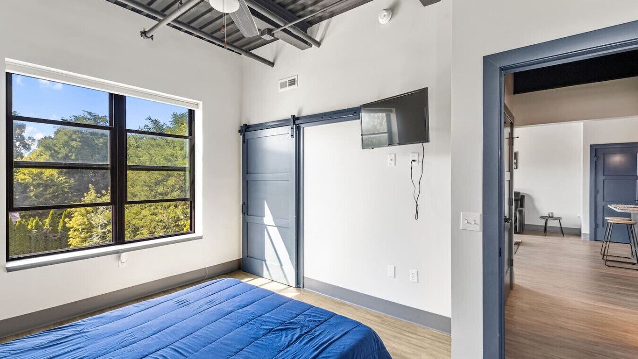 Photo of Bedroom in Stuart