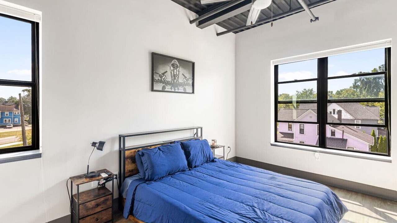 Photo of Bedroom in Stuart