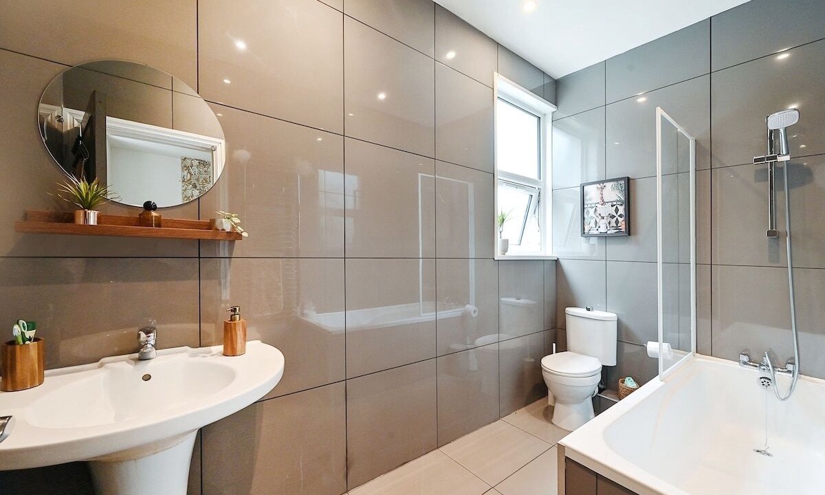 Photo of Bathroom in Croham