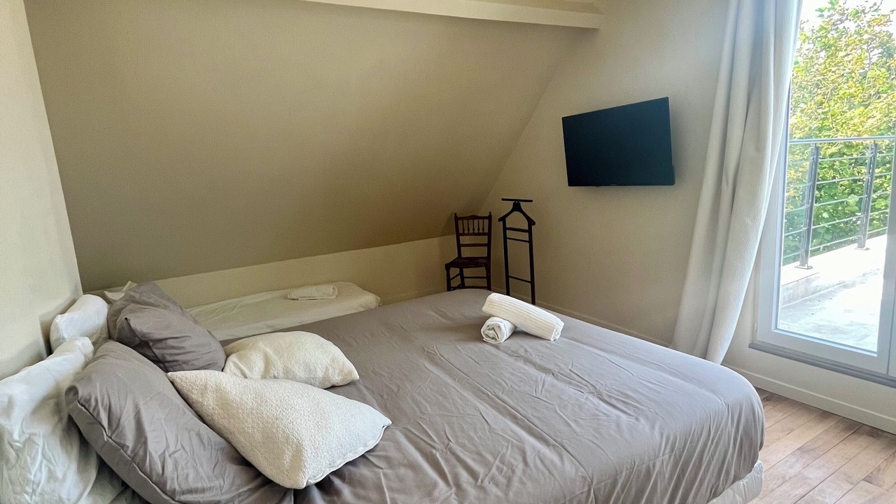 Photo of Bedroom in Ouistreham