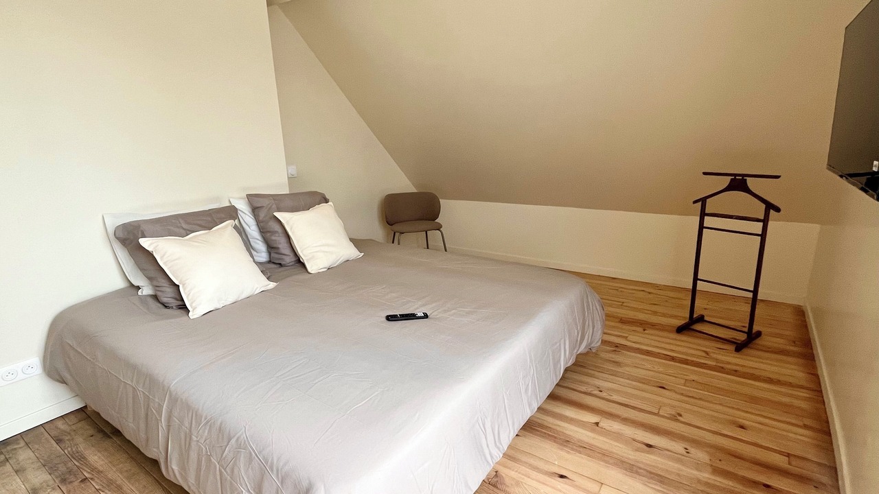 Photo of Bedroom in Ouistreham