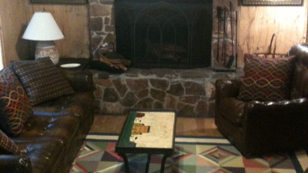 Photo of Livingroom in Cloudcroft