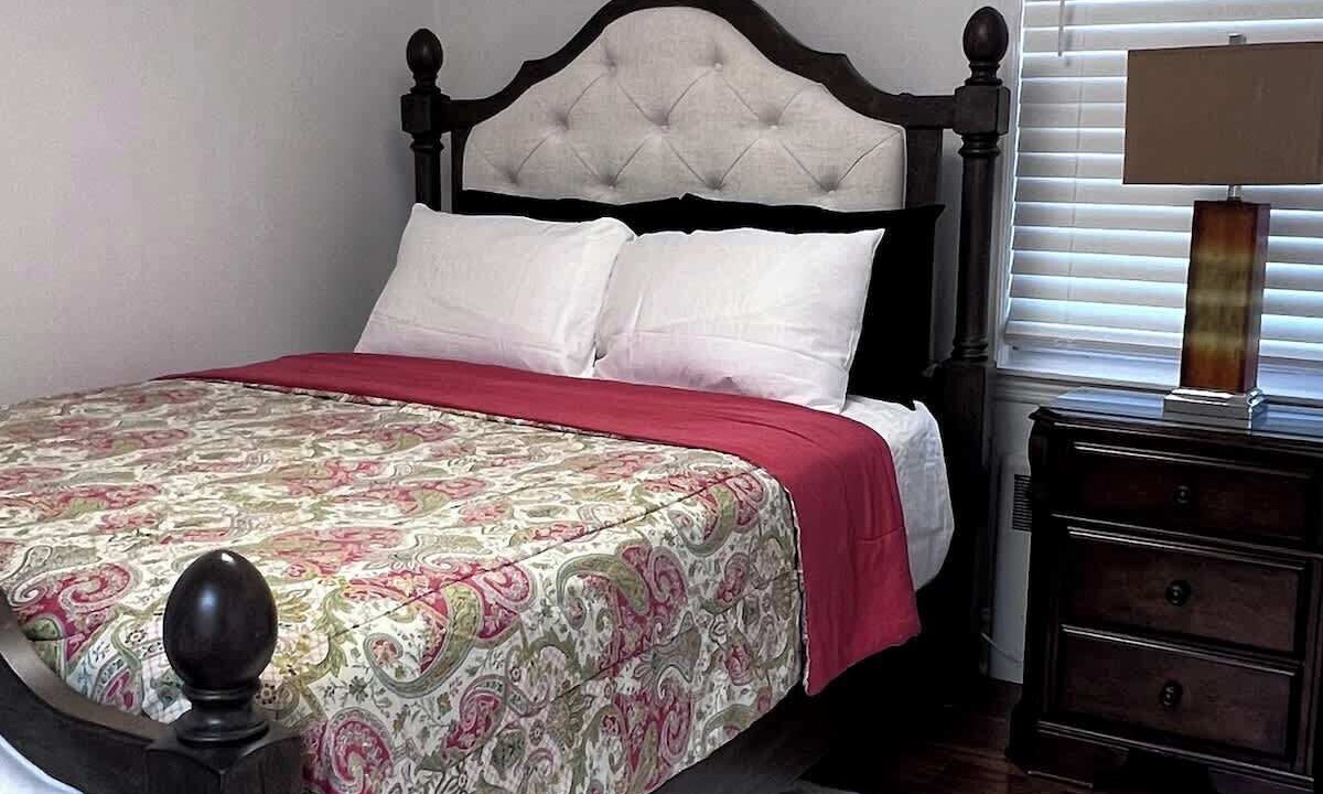 Photo of Bedroom in Riverside