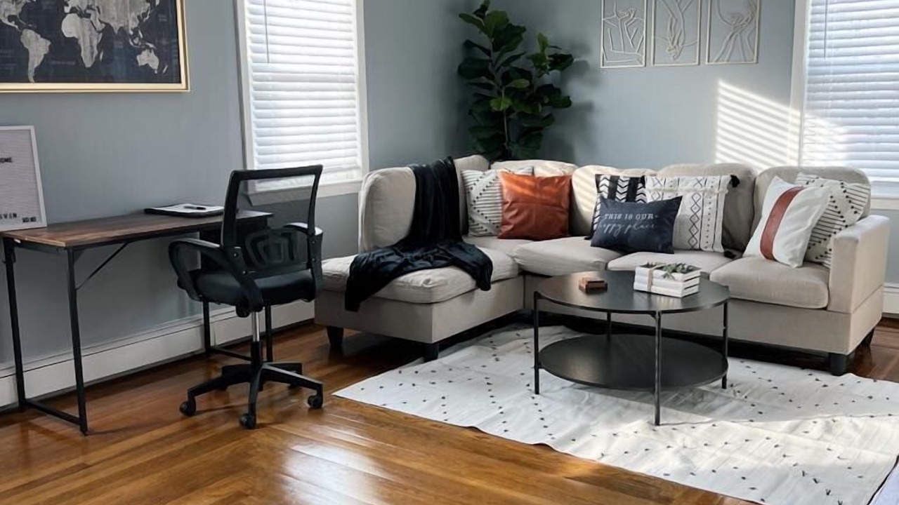 Photo of Livingroom in Woonsocket