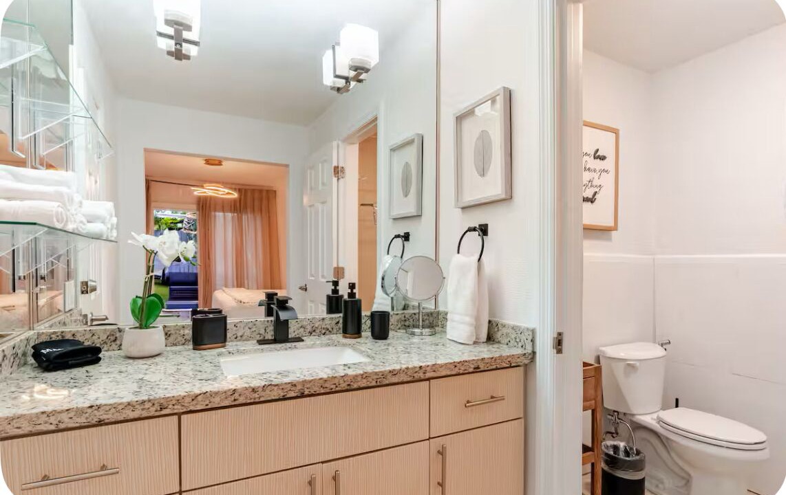 Photo of Bathroom in The Roads