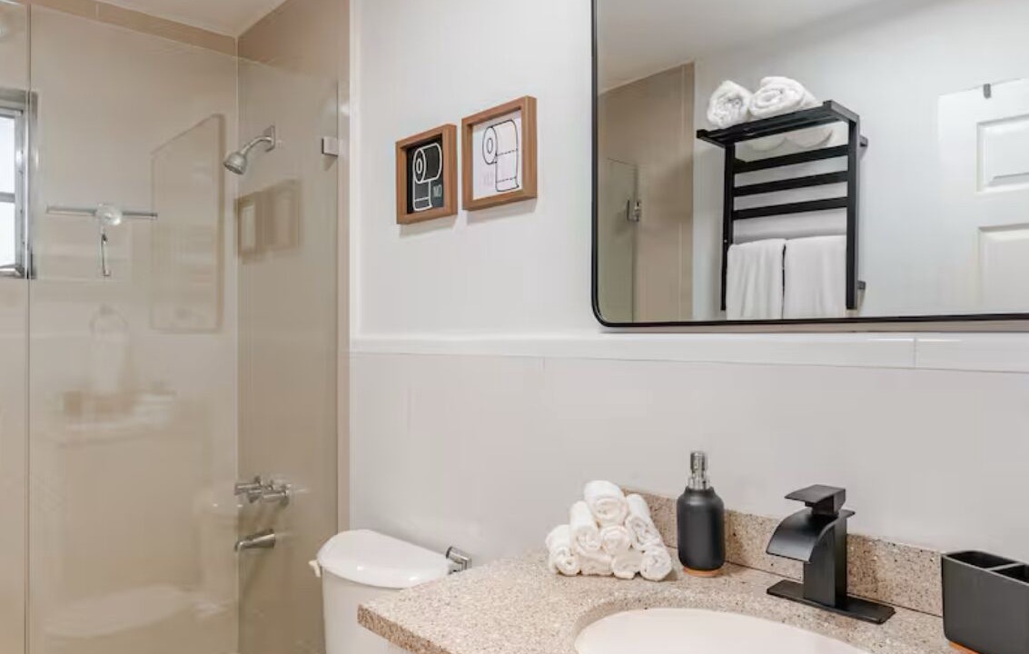 Photo of Bathroom in The Roads