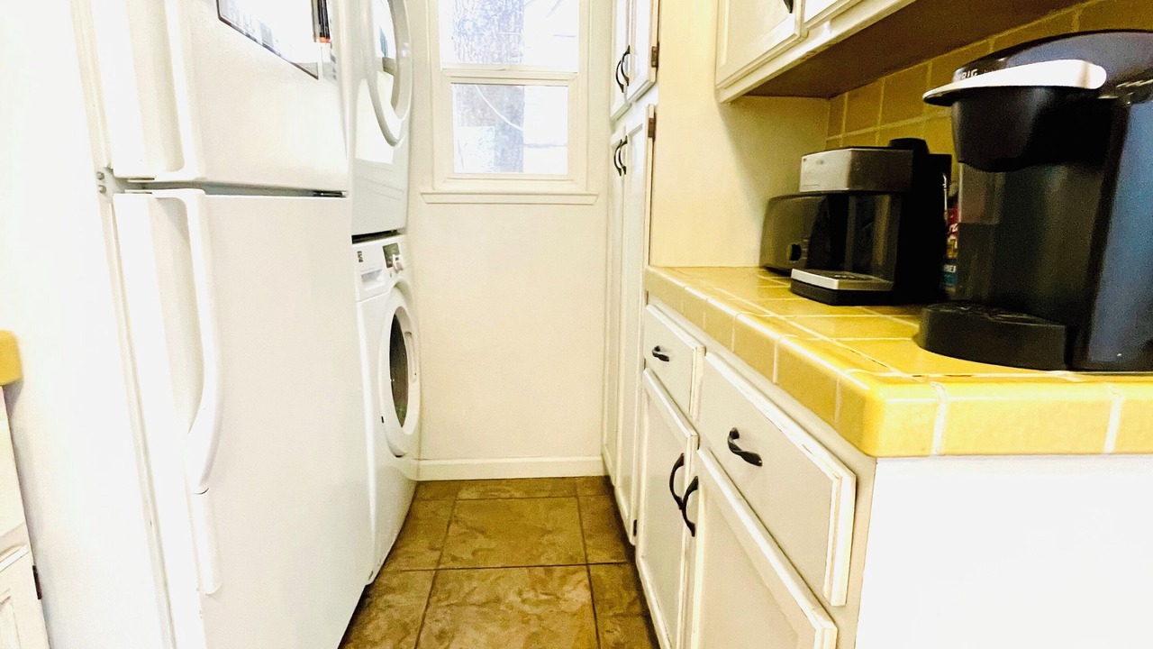 Photo of Kitchen in Sierra Tract