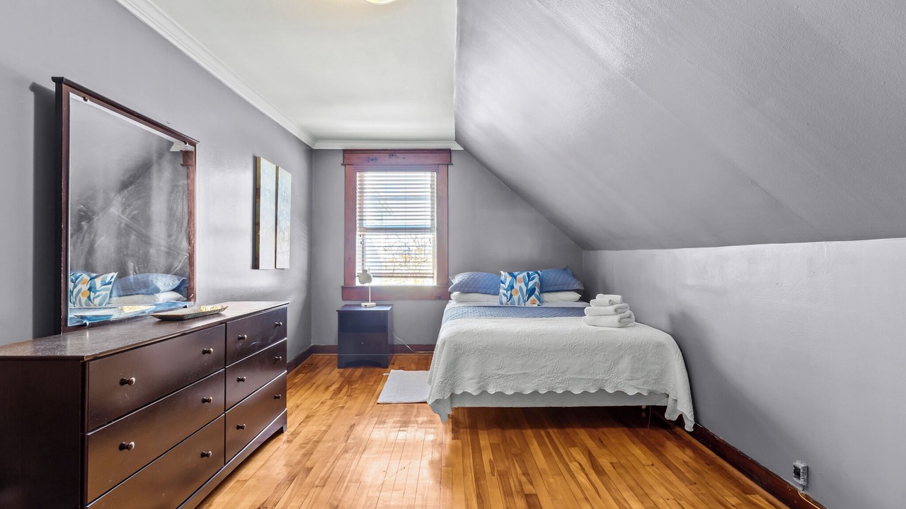 Photo of Bedroom in Waterford Valley
