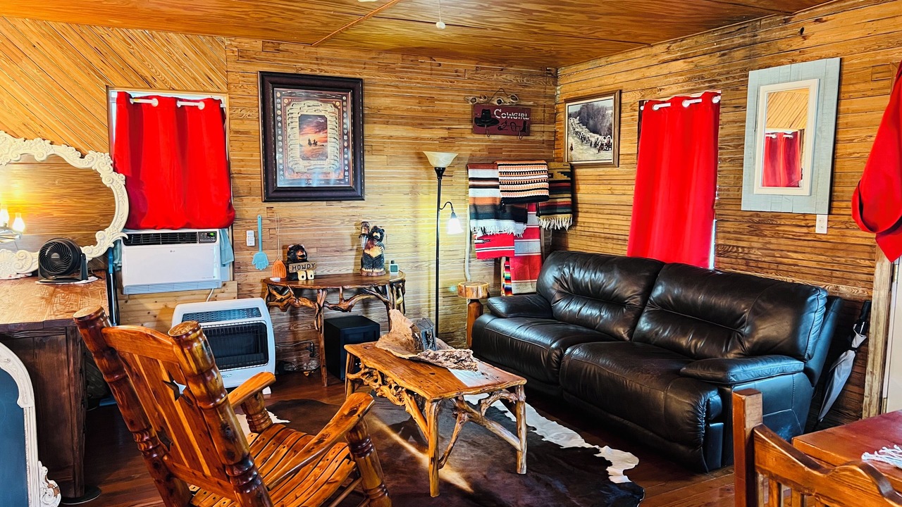 Photo of Livingroom in Connerville