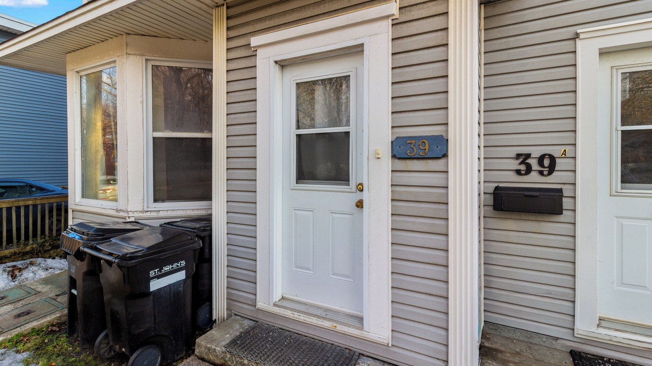 Photo of Outdoor in Waterford Valley