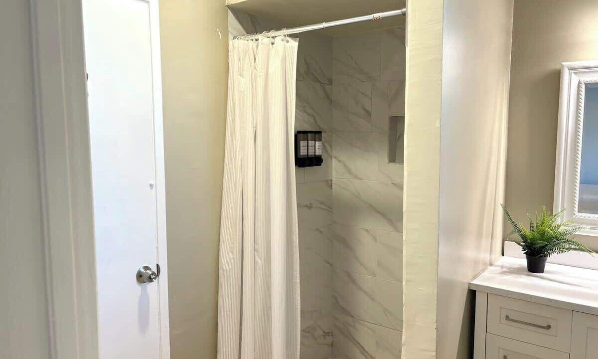 Photo of Bathroom in El Dorado
