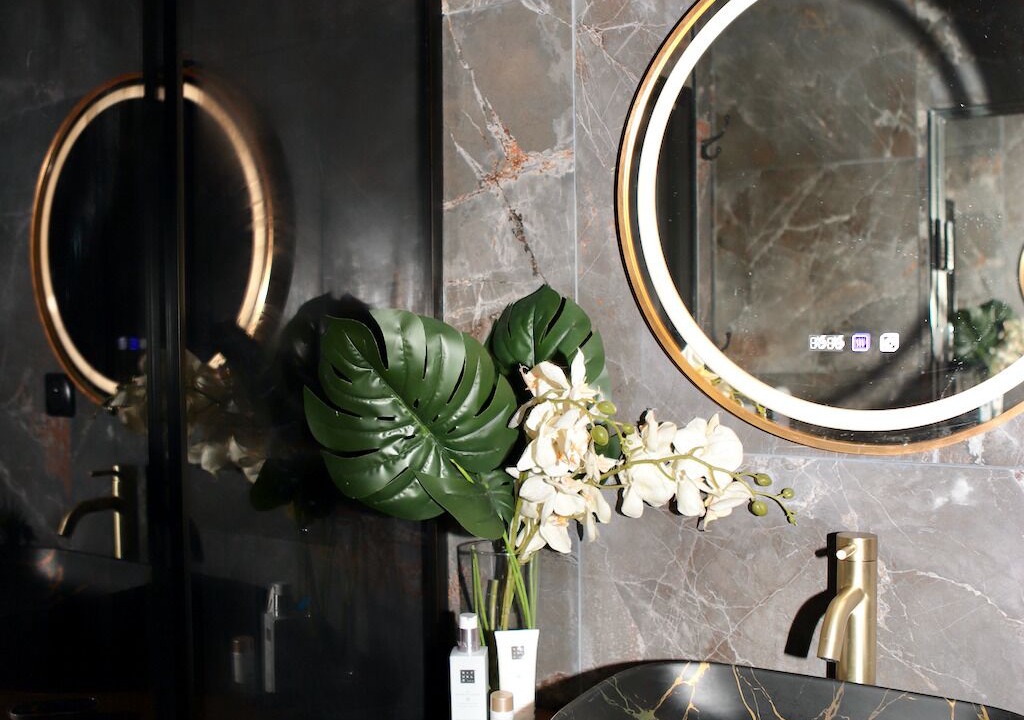 Photo of Bathroom in Rive Droite