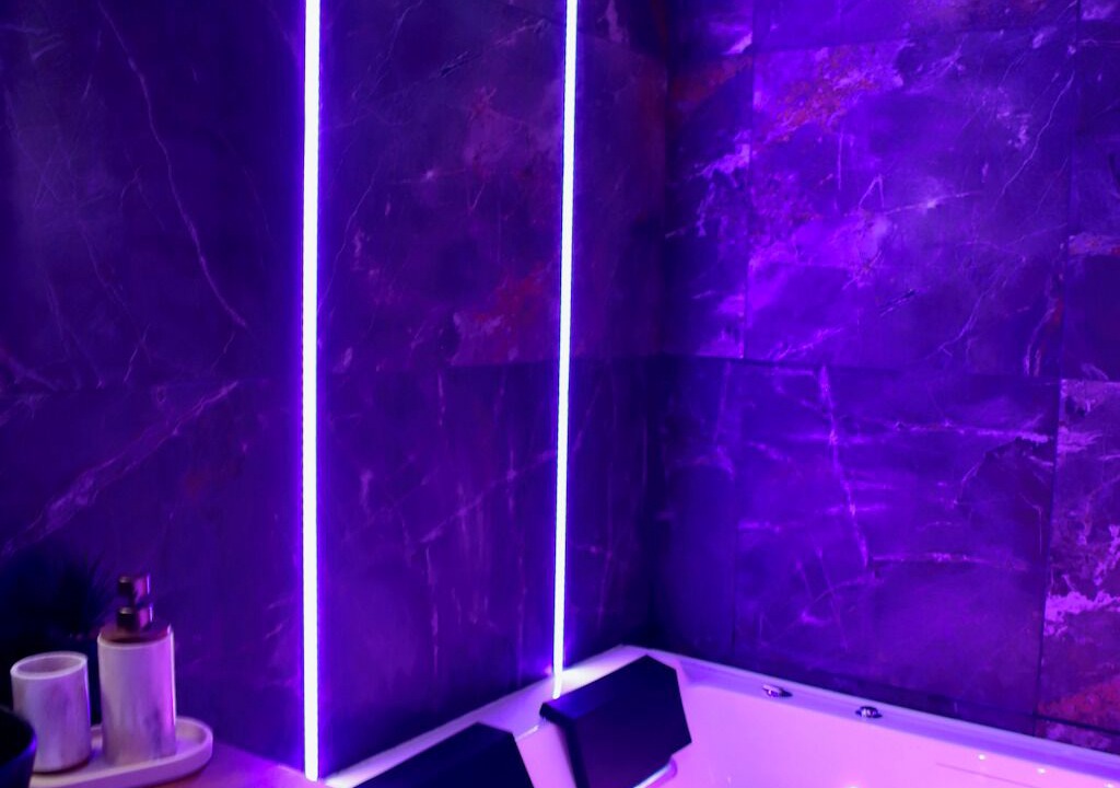 Photo of Bathroom in Rive Droite