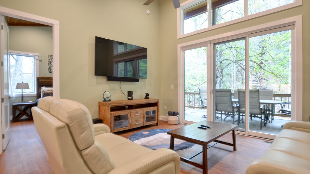 Photo of Livingroom in Sylva
