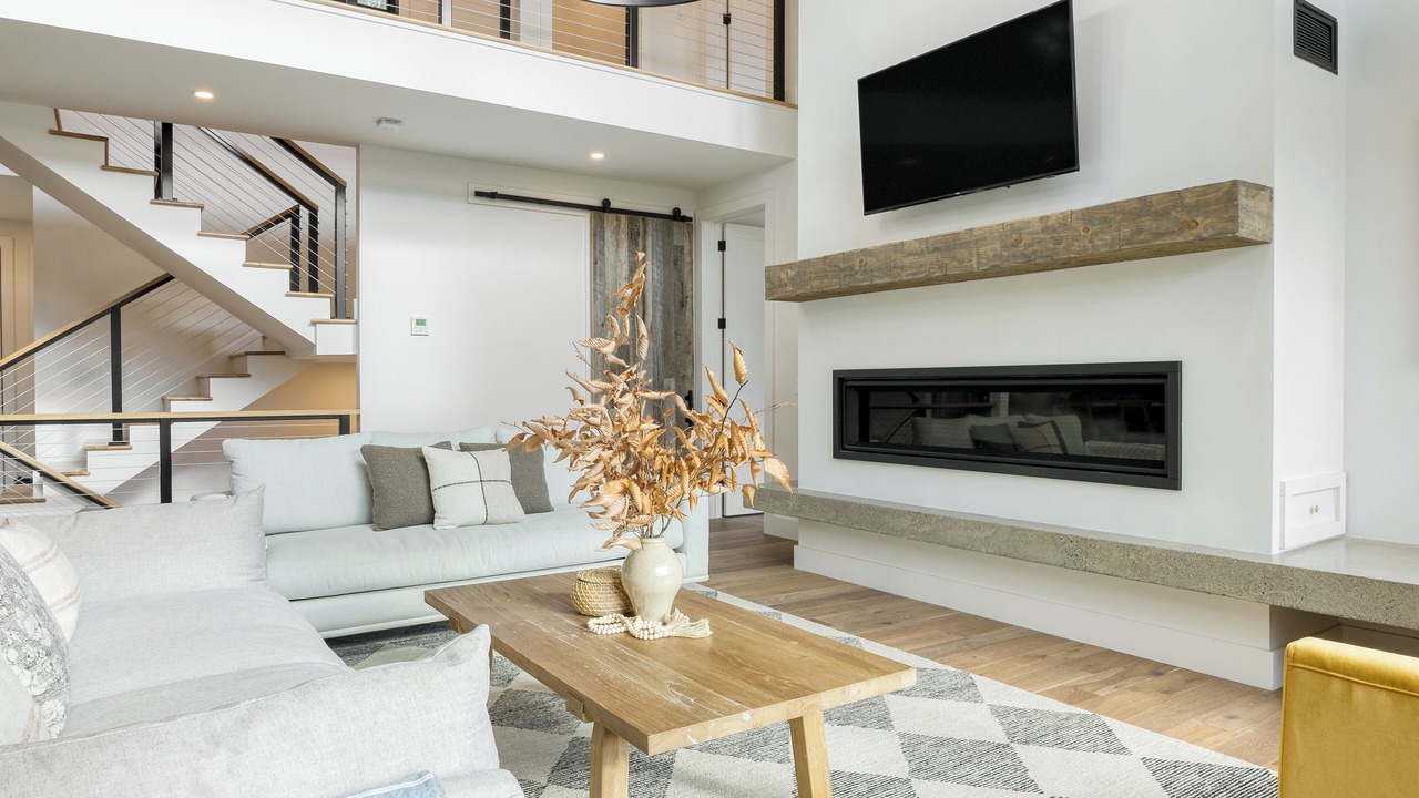 Photo of Livingroom in Monterey