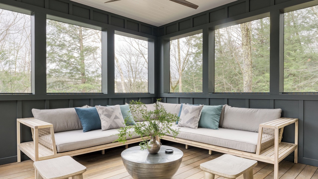 Photo of Livingroom in Monterey