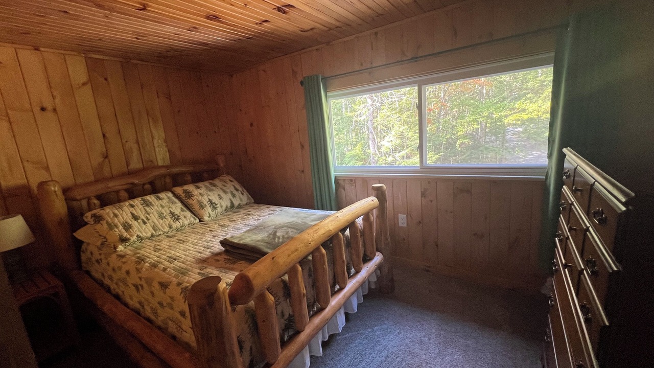 Photo of Bedroom in Town of Webb