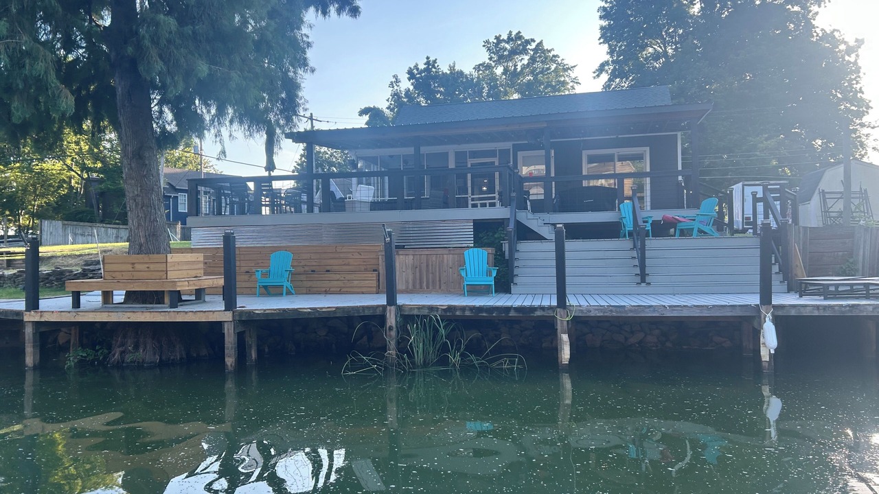 Photo of Patio Balcony in Horseshoe Lake