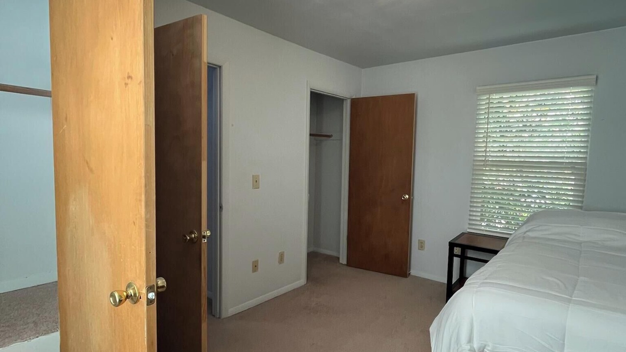 Photo of Bedroom in Blacksburg
