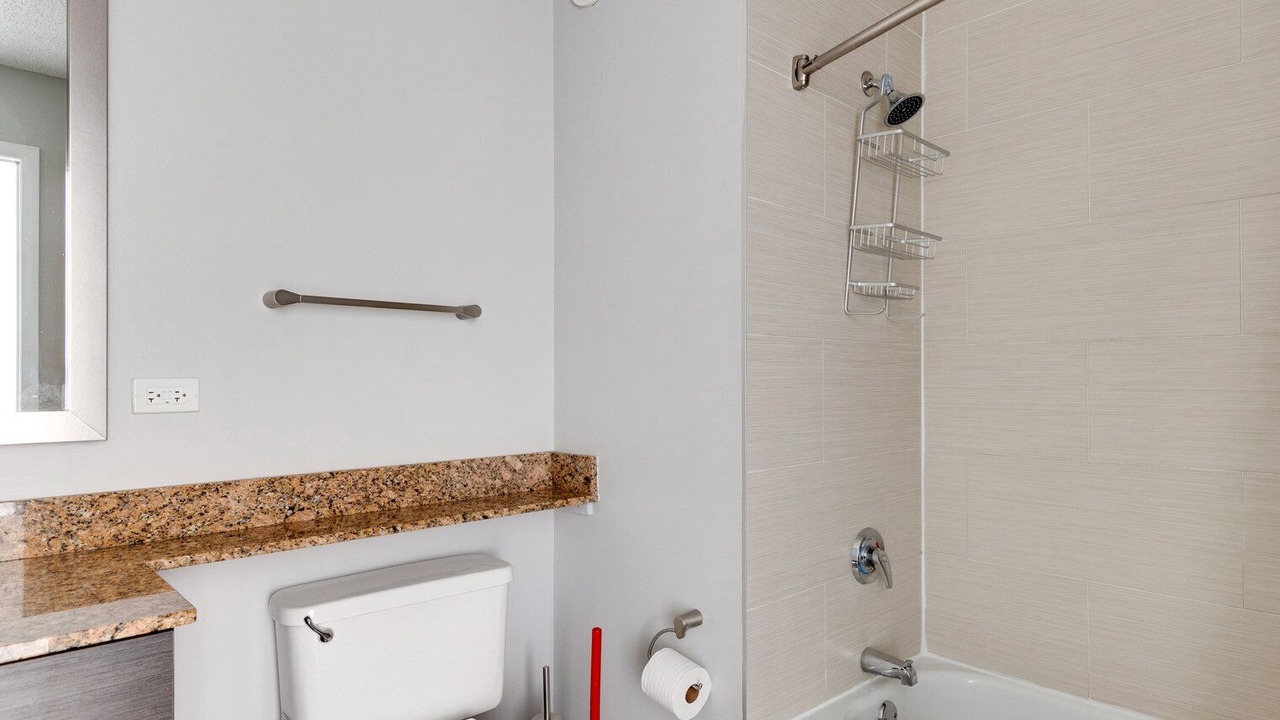 Photo of Bathroom in West Loop Gate