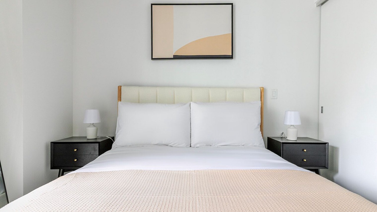 Photo of Bedroom in Downtown Chicago
