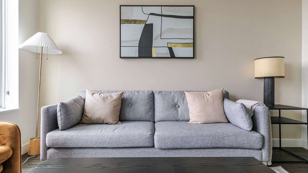 Photo of Livingroom in Elmhurst