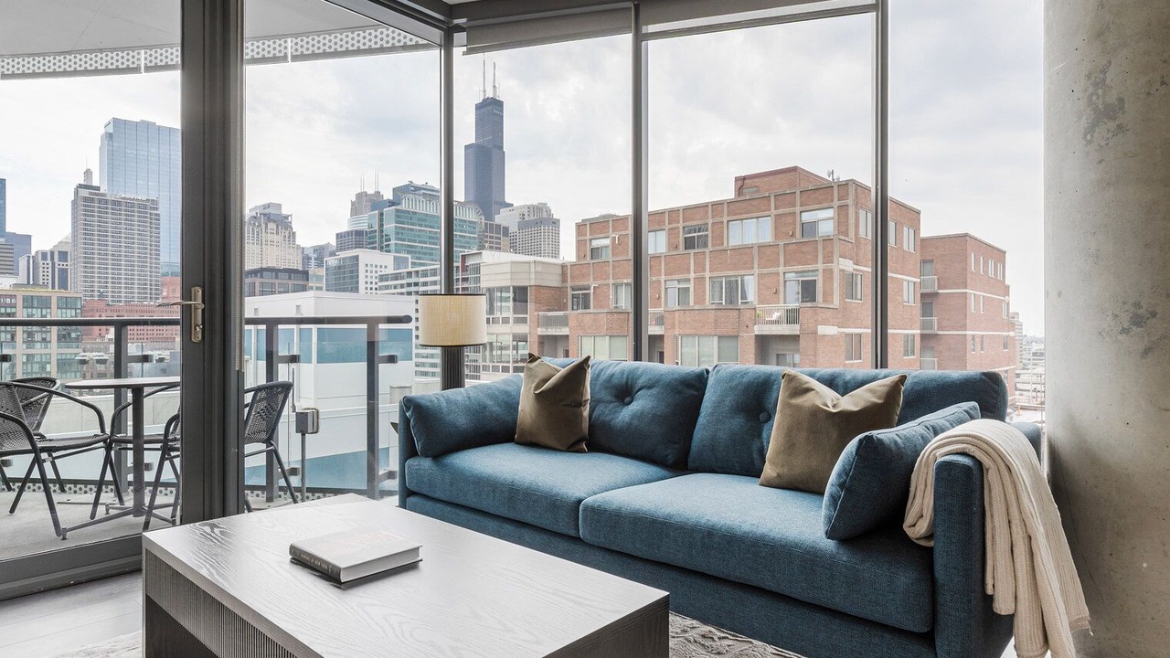 Photo of Livingroom in West Loop