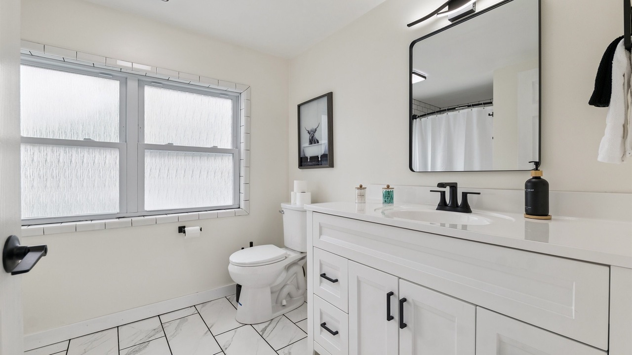 Photo of Bathroom in New Baltimore
